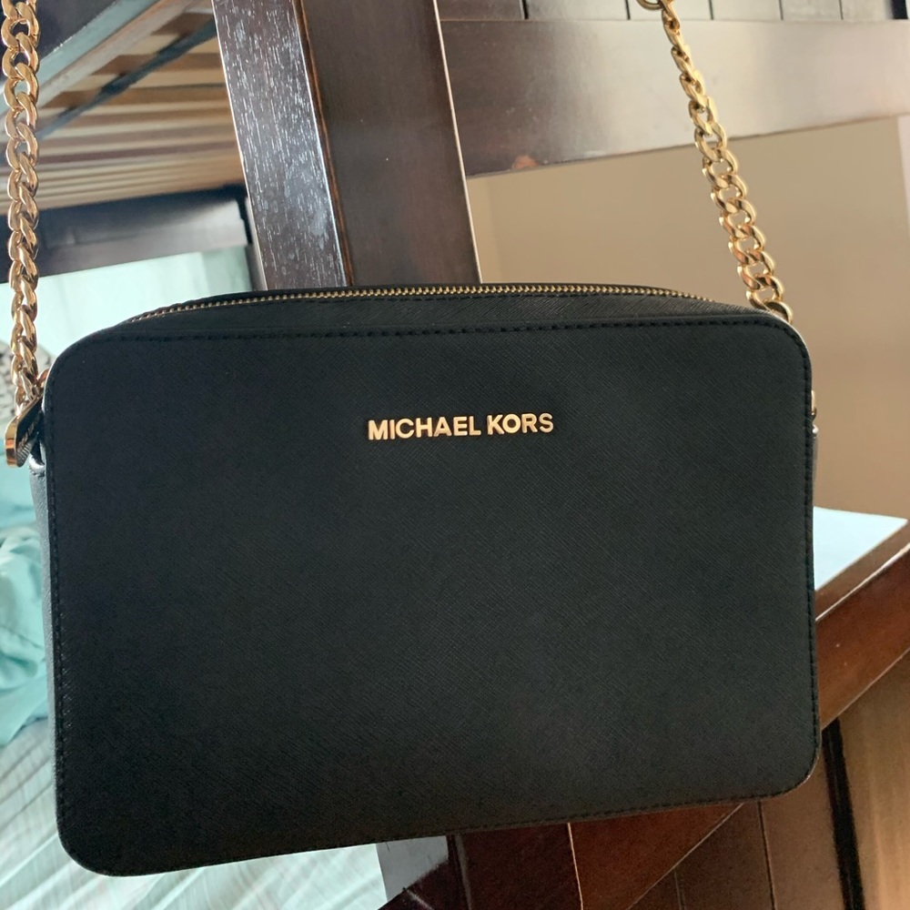 Michael Kors crossbody bag